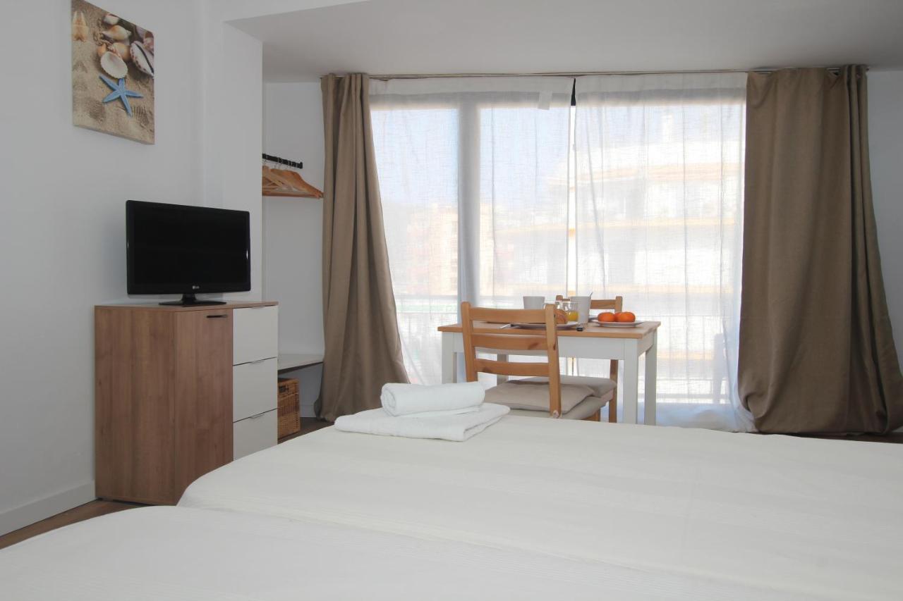 Apartamentos El Sol II 滨海托萨 外观 照片